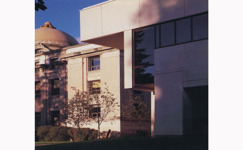 Madison County Courthouse Veterans Building Exterior