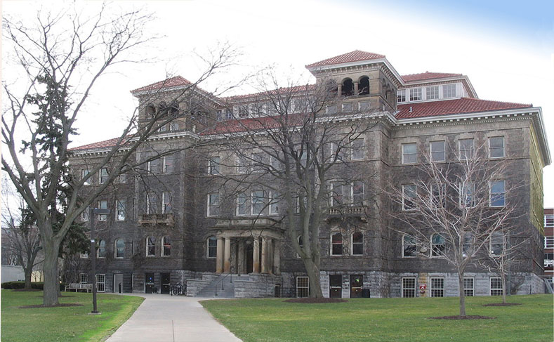 Syracuse University Smith Hall Exterior1